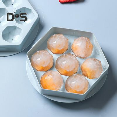 7 Grids/8 Grids Ice Cube Mold BPA Free Spill Resistant PE Removable Lid Ice Ball Maker Kitchen Utensils