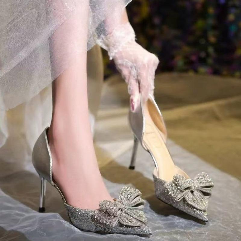 

Женские туфли-лодочки на высоком каблуке с бантом, на тонком каблуке, с острым носком, со стразами, женская обувь, свадебные, сказочный стиль, банкет 39 серебряный