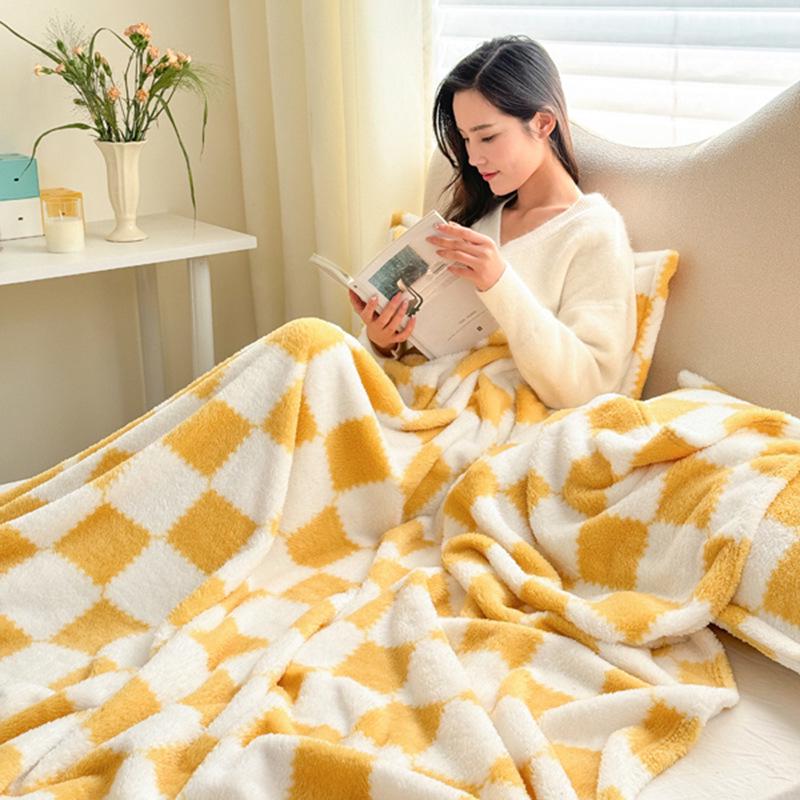 Premium Winter Coral Fleece Plaid Blanket for Women - Thickened Milk Fleece Office Nap Throw