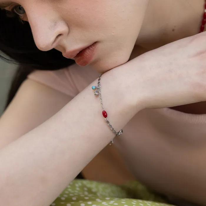 Scarlet motif bracelet