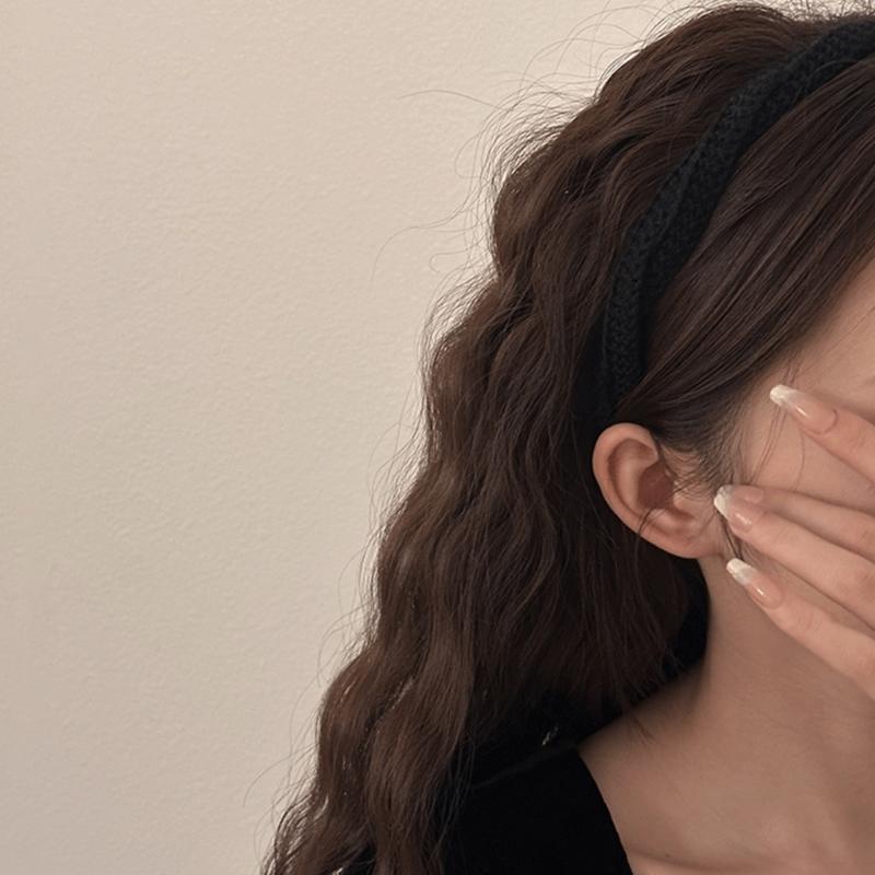 Elegant Crochet Hairband Simple Headband for Daily Wear Women Girl Hairhoop Maillard Style Headband for Face Washing