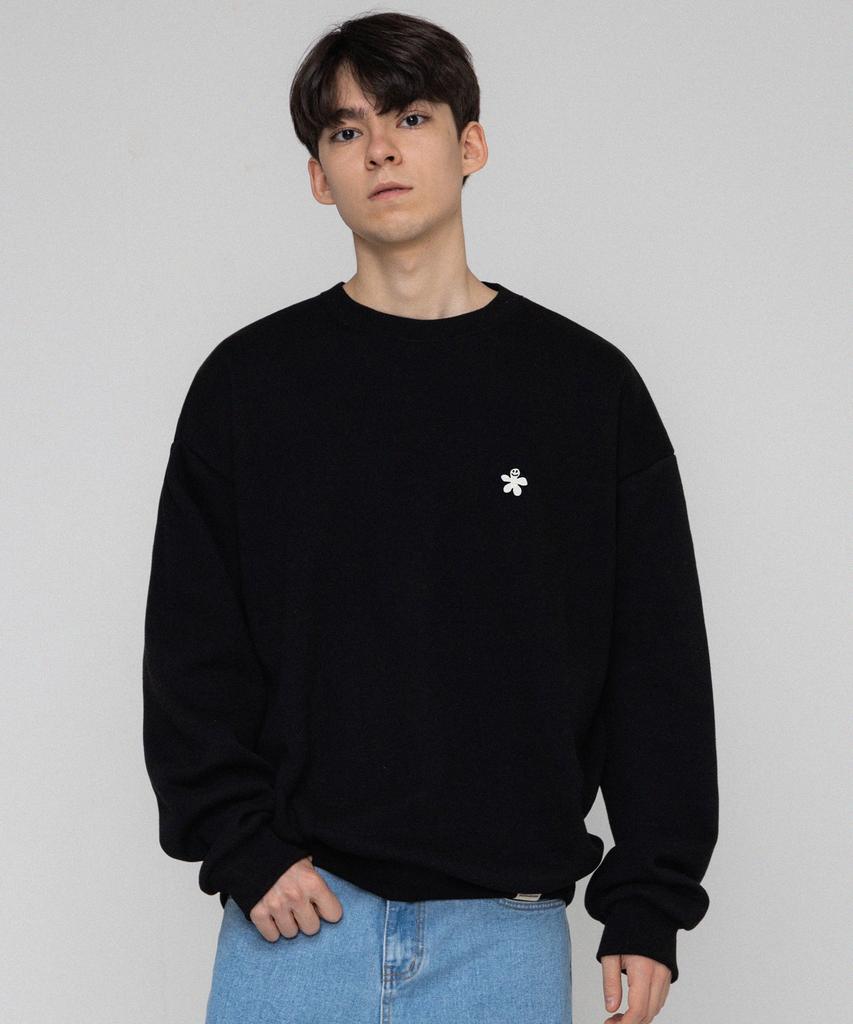 GRAVER [Unisex] White Odd Flower Embroidered Sweatshirt_Black