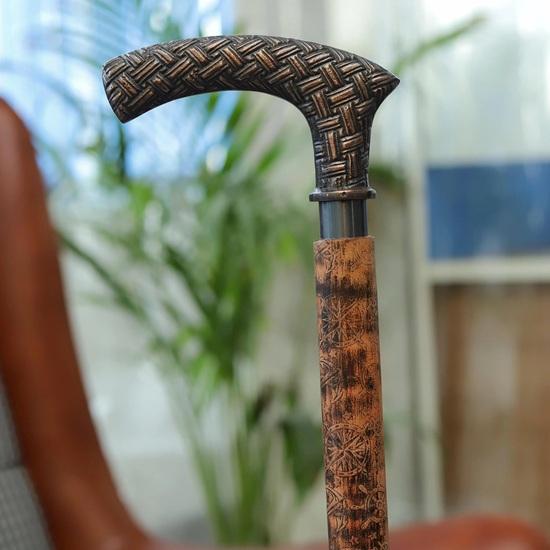 93,98 cm Gehstock mit Griff aus Gussaluminium, Lederummantelt, Holzstock mit floralem Design, Geschenk für Ihn, Sie