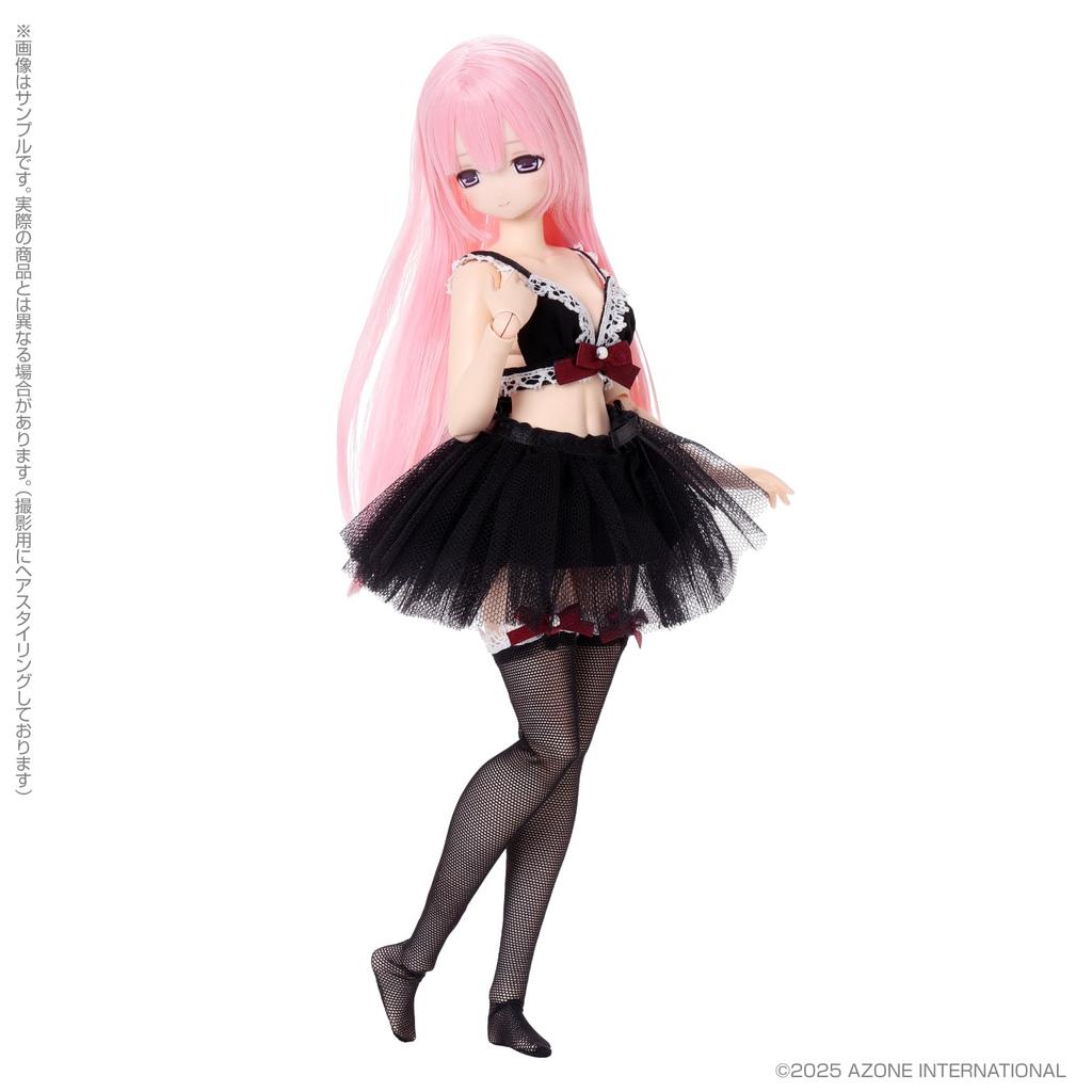 Azone International Family Mia Nocturnal Navy Articulated Doll ExCute (Loyal Maid, Ver.) Painted,