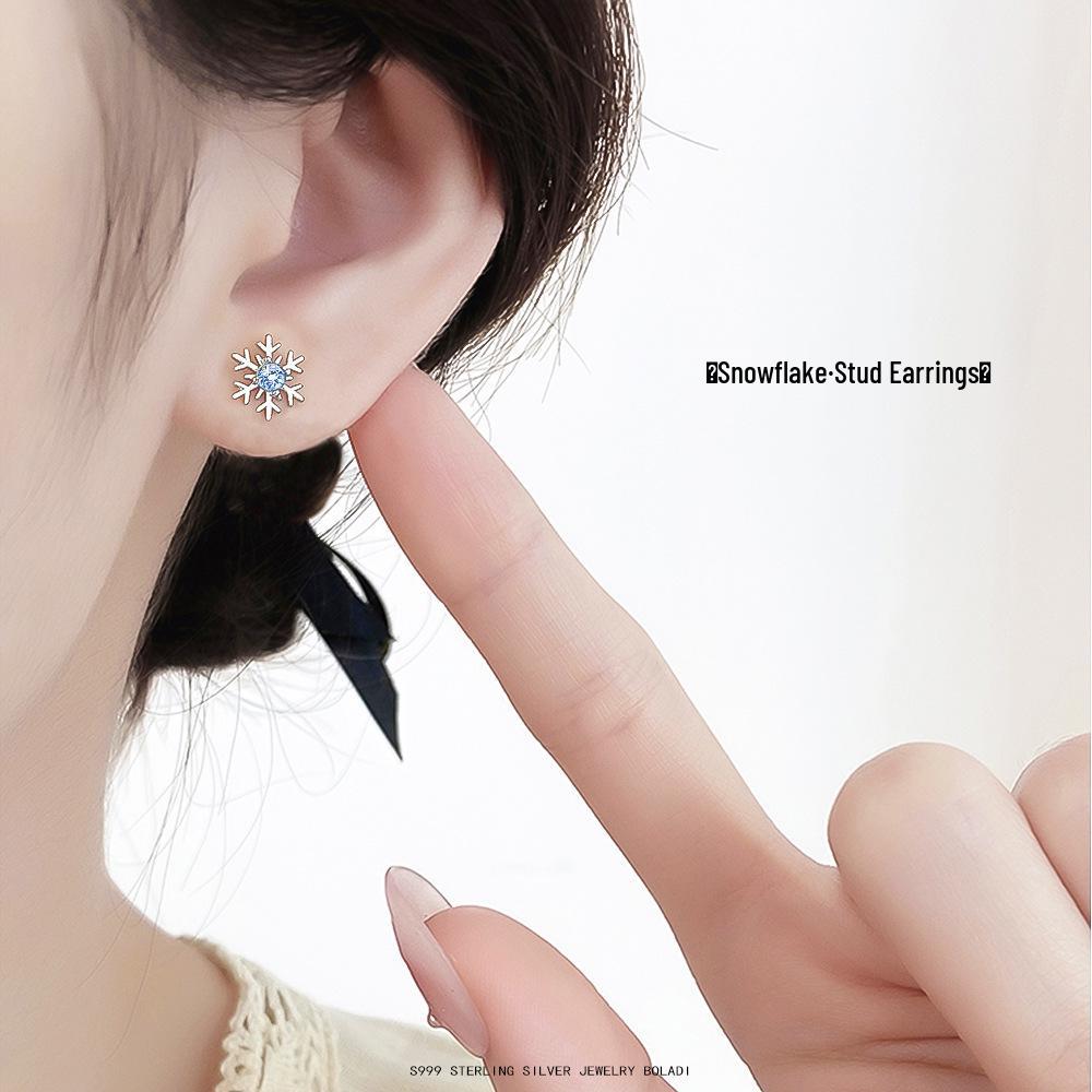 S999 Reinsilber Schneeflocke Zirkon Ohrstecker, Koreanischer Stil Weihnachten Damenmode, Exquisiter Nischenschmuck