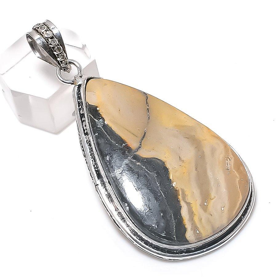 

Natural Bumble Bee Jasper 925 Sterling Silver Jewelry Pendant 2.44 s9t37