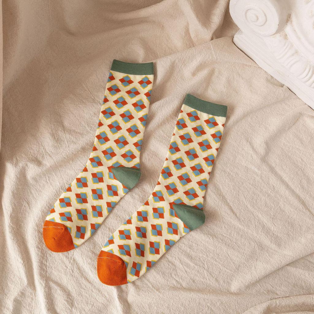 Sunflower Trendy French Academy Knee-High Socks: Stylish, Versatile, and Casual Sportswear
