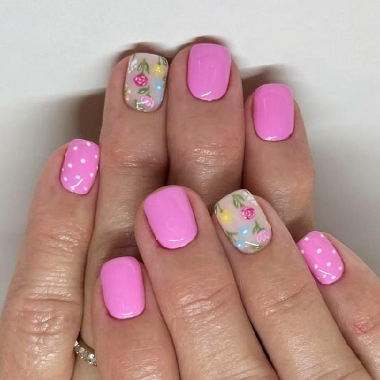 Pack of 24 Plastic False Nail Floral Dot Gradient Design Reusable Artificial Nail for Women Autumn Winter Fashion