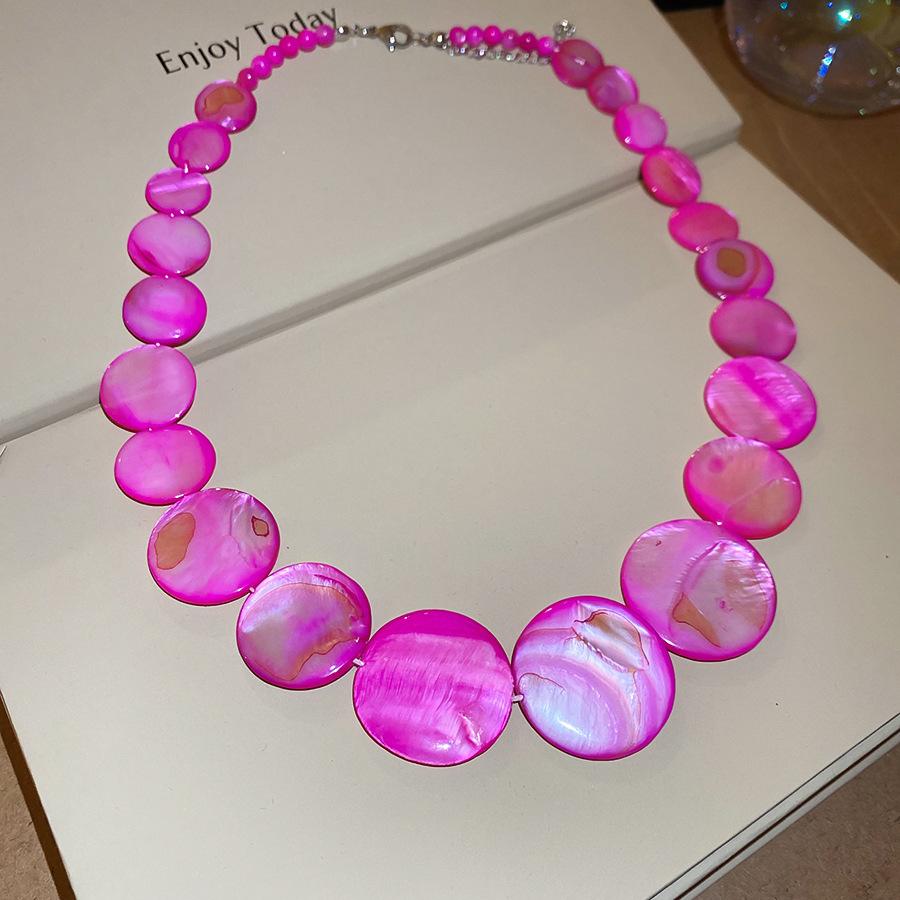 European and American color acrylic shell beaded necklace design sense collarbone chain exaggerated necklace women