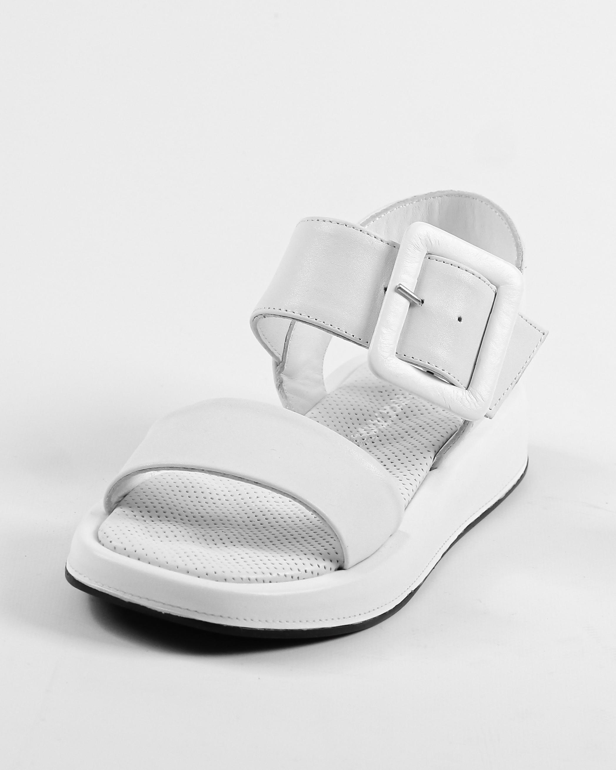 

Босоніжки з широкою пряжкою Evromoda 16112 36 Біла шкіра 38