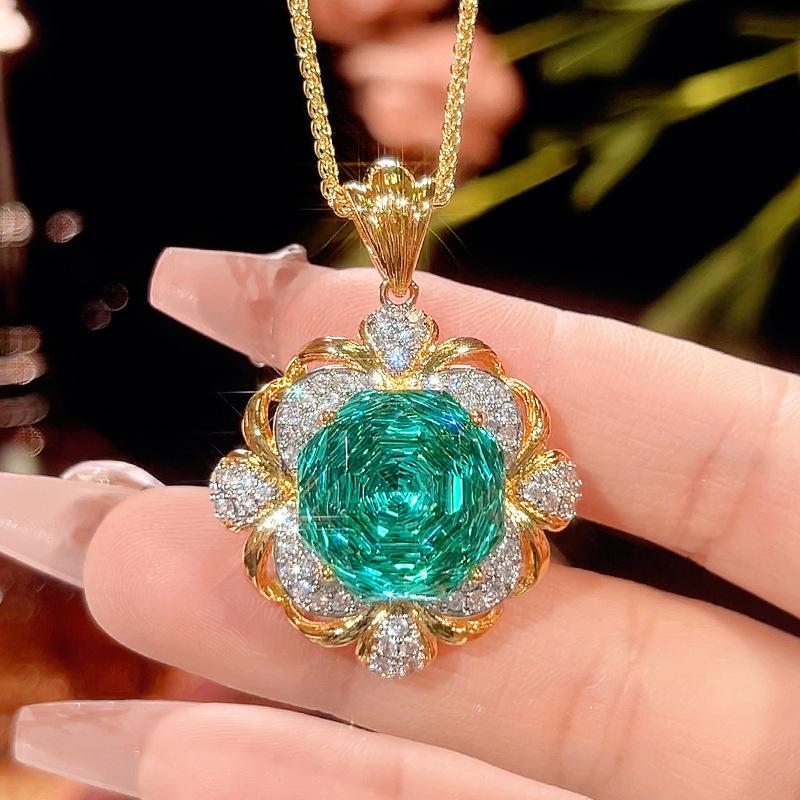 Jewelry Copper Bottom Gold-Plated Simulation Para Green Retro Brushed Light Luxury Suit Women 16-14M