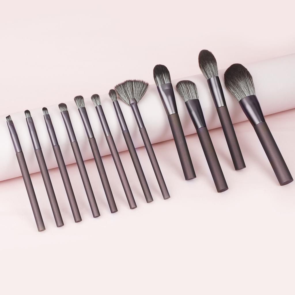 12 Makeup Brushes Set Cangzhou Soft Hair Loose Powder Brush Eyeshadow Brush Foundation Brush Excess Paint Beauty Tools