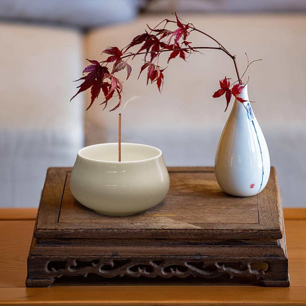 Nannlia Räuchergefäß, Stilvoller Mini-Buddhistischer Altar Keramik Räucherstäbchenhalter, Räucherhalter, Einfaches Design (Weiß)