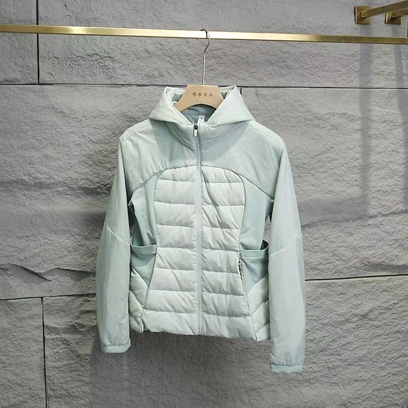 Winter New Down Jacket Women's Short Slim and Thin Plastic Light Sports Warm Yoga Clothes