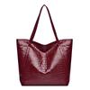 Large Stylish Black Crocodile Print PU Tote Bag for Women Stylish Handbag Shoulder Bag, Perfect for Shopping, Dates, Parties