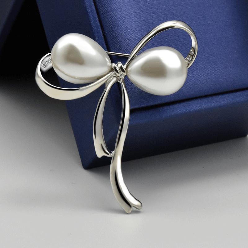 Minimalist Pearl Bow Brooch and Corsage Clip