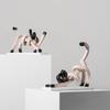 Wabi Sabi Wind Twisted Line Resin Cat Fun Abstract Animal Ornament Sample Living Room Desktop Decoration 1PC