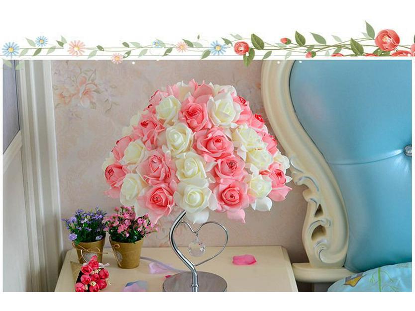 Elegante Europäische Feder Tischlampe - Gemütliches LED Nachttischlicht für Schlafzimmer & Hochzeiten