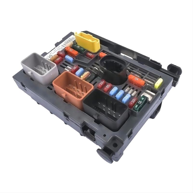 Engine Fuses Box Module Assembly Relays Auto Spare Parts Compatible for 307 308 607 807 Partner Expert Mk3 C8 9807028780