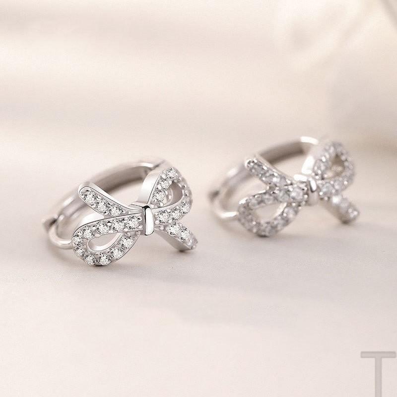 

Delicate Bow Earrings Femininity Simple Circle Ear Buckles New Earrings