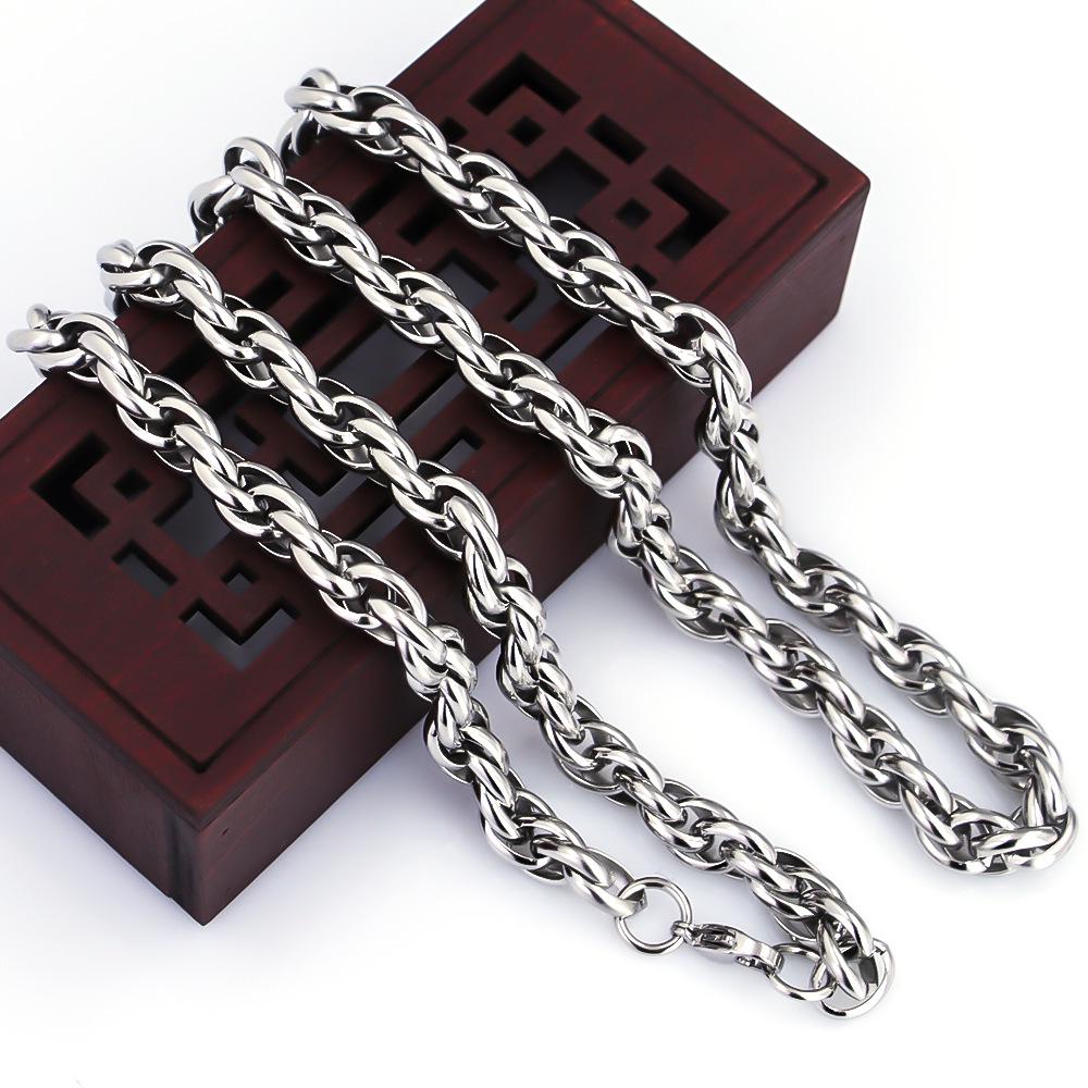 Stainless Steel Cut-Out Hip-Hop Chain Bracelet: Bold European & American Trendsetter Unisex Titanium Bangle