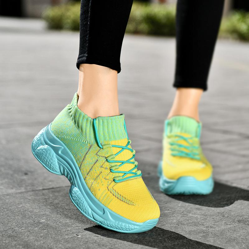 Women's New 2025 Spring Casual Sports Shoes Breathable Thick Sole Old Fashioned Shoes Comfortable Flight Knit Mesh Shoes