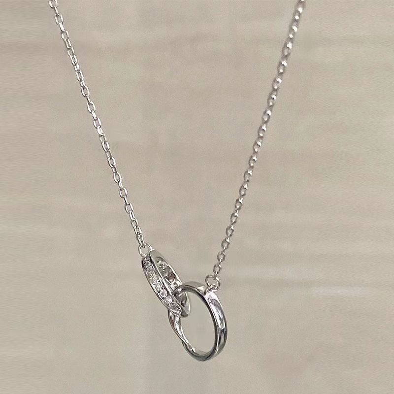 Niche hollow love necklace female minimalist design pendant collarbone chain simple elegance gentle fairy