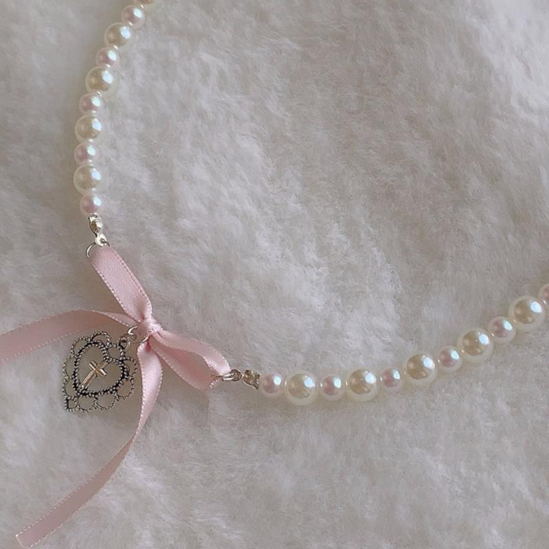 Sweet Pink Heart Necklace with Imitation Pearl Elegant Heart Cross Choker Clavicle Chain for Women Teen Fashion Jewelry