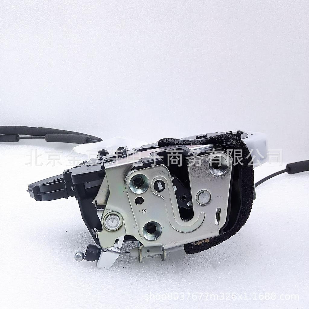 Front Door Lock Actuator for Nissan B17Z 80501-3RA0B