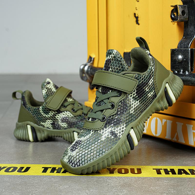 

Кроссовки для мальчиков сетчатые дышащие камуфляжные одноклассники 2024 летние кроссовки для учеников начальной школы летний лагерь одноклассники прилив 27