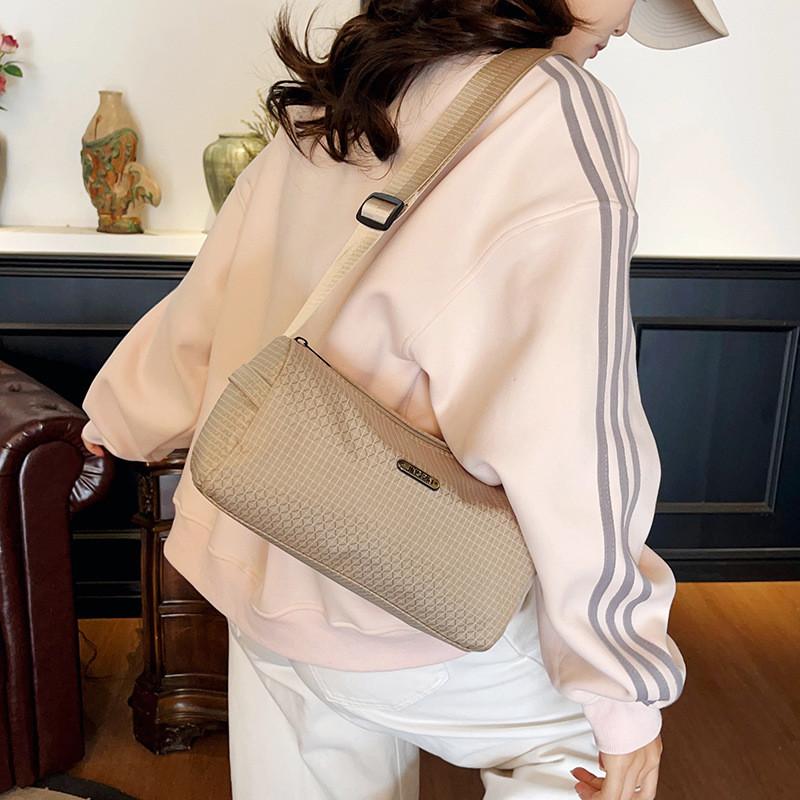 Nylon Casual Crossbody Bag With Colorblock Pattern For Daily Outings And Commuting