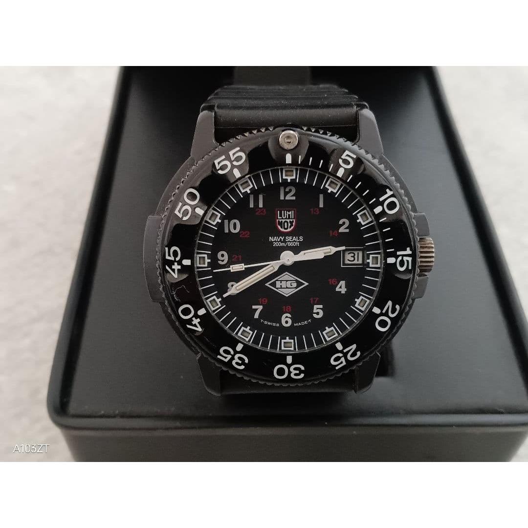 Used Luminox LUMINOX Hysteric Glamor collaboration model wristwatch working item