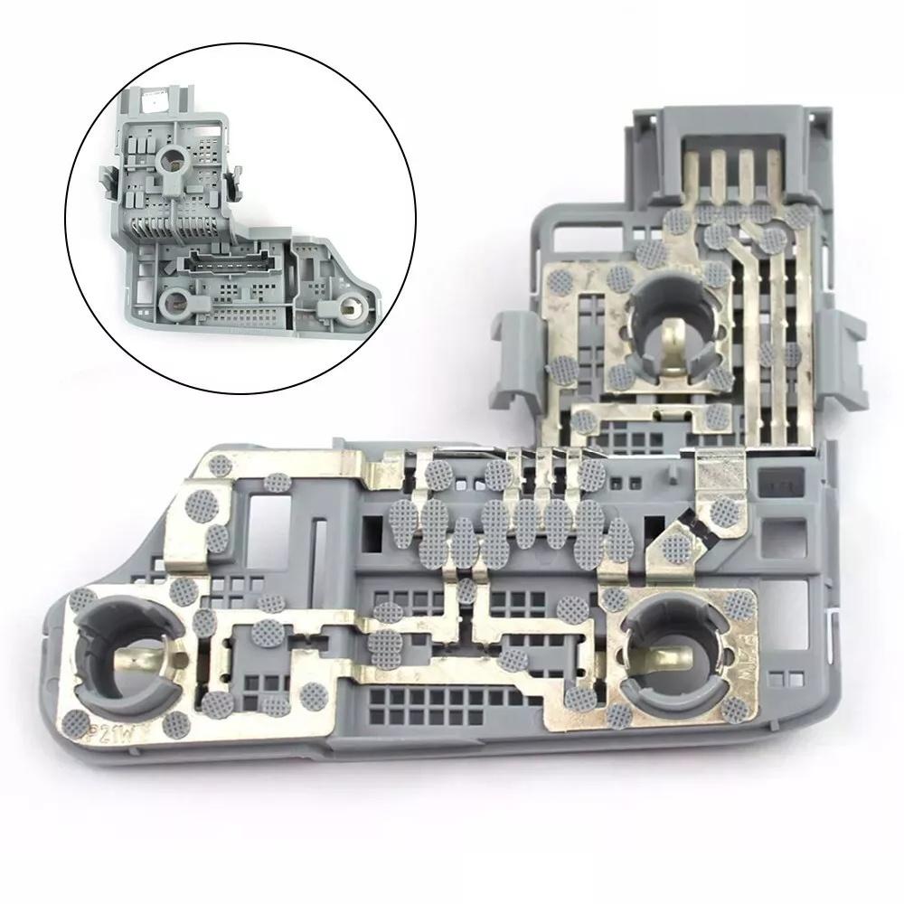 Zadní pravý držák žárovky zadního světla A2048202577 Pro Mercedes C Class W204 2012-2014