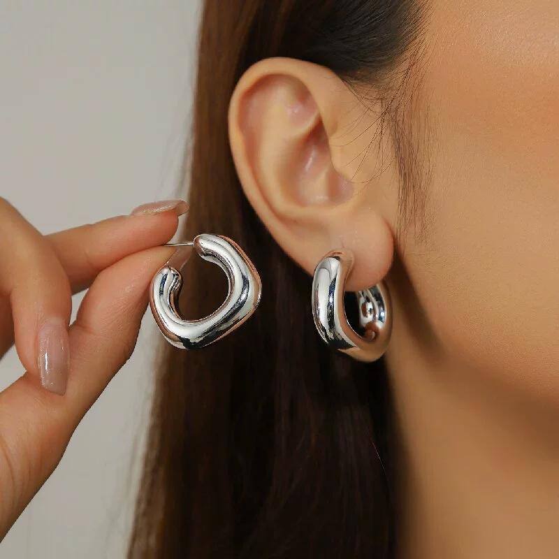 

Hyperbole Long Water Droplet Flower Wing Round Wave Square Shell Golden Pendant Earrings for Women CCB Smooth Creative Zircon