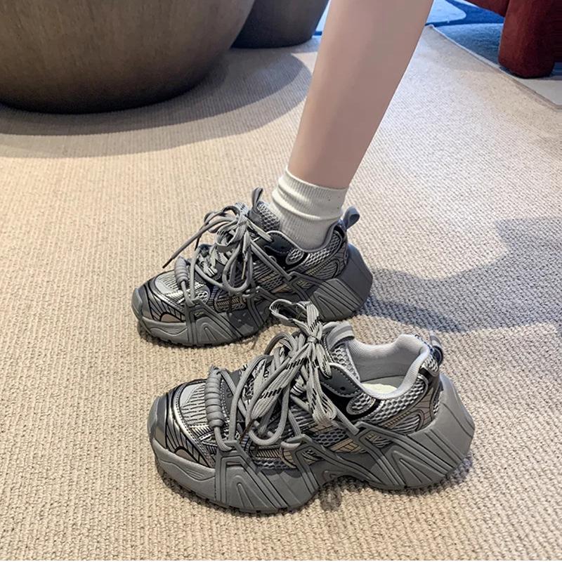 Soft! Internet celebrity popular thick-soled dad shoes women's thick-soled gray lace-up casual shoes 2025 new small sneakers