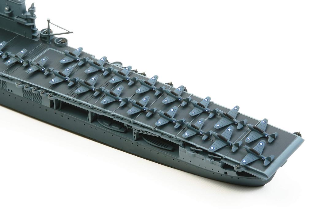 Tamiya Waterline Series US Navy Aircraft Carrier Yorktown Plastic Model 31712 1/700 No.712