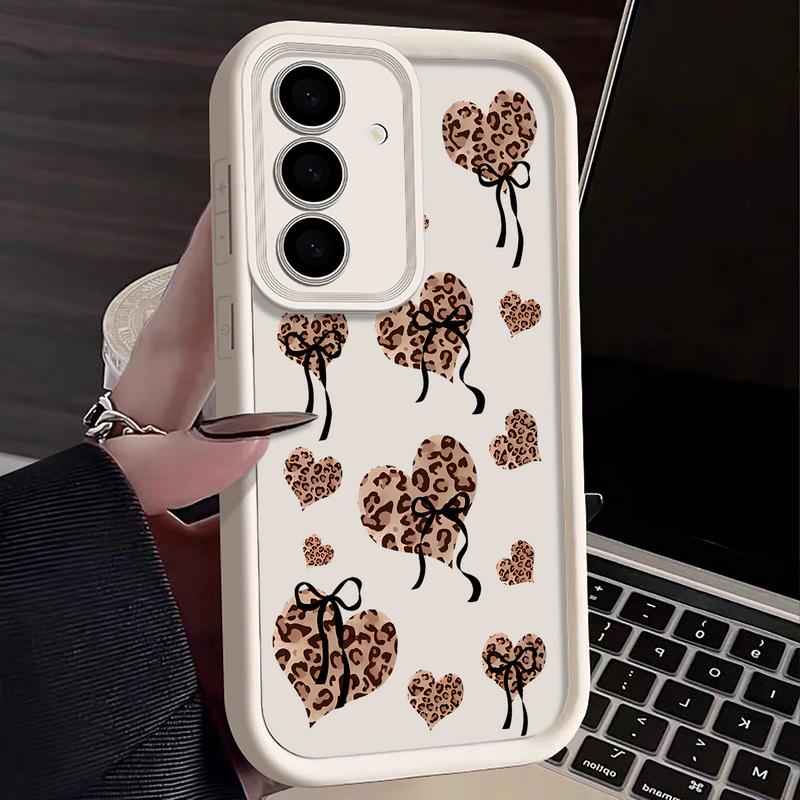 Handyhülle aus TPU mit Leopardenmuster und Herzaufdruck für Samsung Galaxy S25 Edge S24 FE S23 S22 Ultra Plus A17 A56 A36 A16 A15 A55 A54 A53 5G Weiche Handyhülle