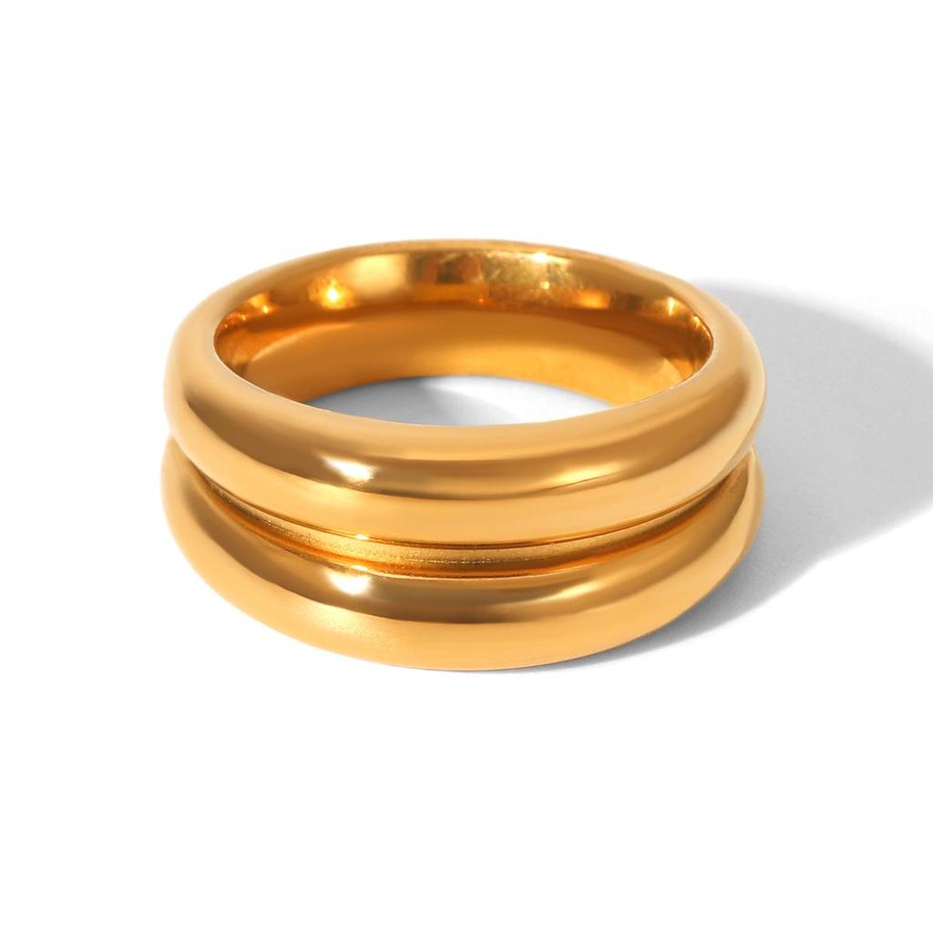 Anello in Acciaio Inossidabile a Fascia Larga: Gioielli alla moda, versatili e lisci per donna