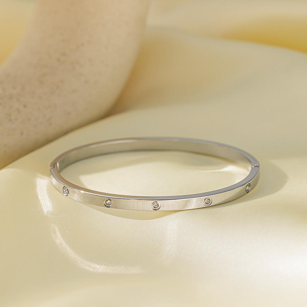 

Вакуумный браслет с пряжкой для сохранения цвета, женская мода, простой браслет в римском стиле, универсальные ювелирные изделия высокого класса