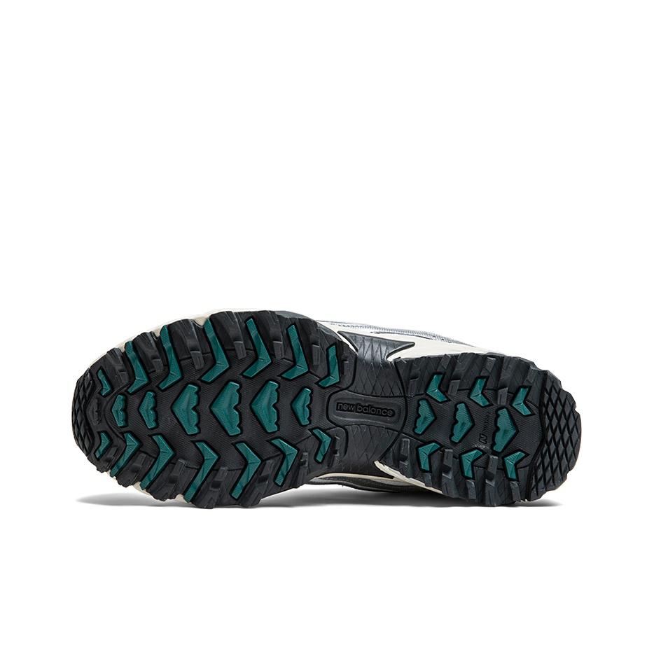 New Balance 610 Silver Reflection Unisex Sneakers Silver-Metallic Vintage-Teal ML610TAE