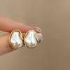 Silver Needle Retro Flower Pearl Earrings French Niche Stud Earrings Light Luxury High-end Earrings Women