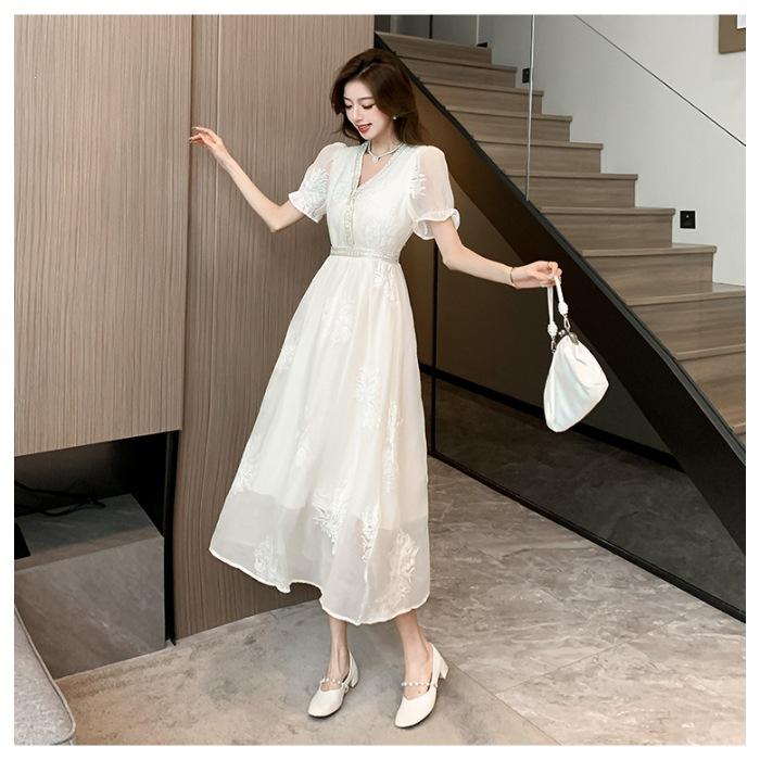 Heavy Industry Embroidery New National Style Dress Women's Summer Design Sense French Gentle Wind Temperament Waist V-Neck Long Dress