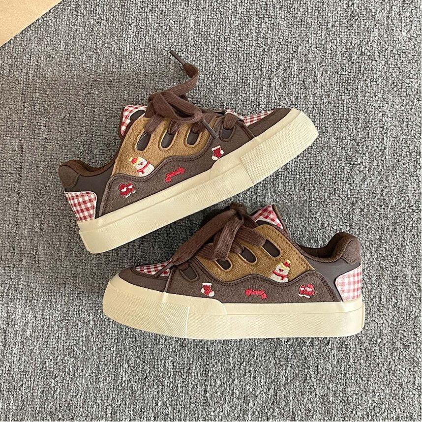 New spring and autumn high-value casual board shoes women's platform white shoes ins style versatile niche bread shoes