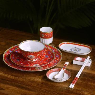 Emaye Kırmızı Seramik Yemek Takımı Tabaklar ve Çanaklar Çin Vintage Tabaklar ve Kaseler Ev Tipi Sofra Takımı Yemek Odası Servis Tepsisi