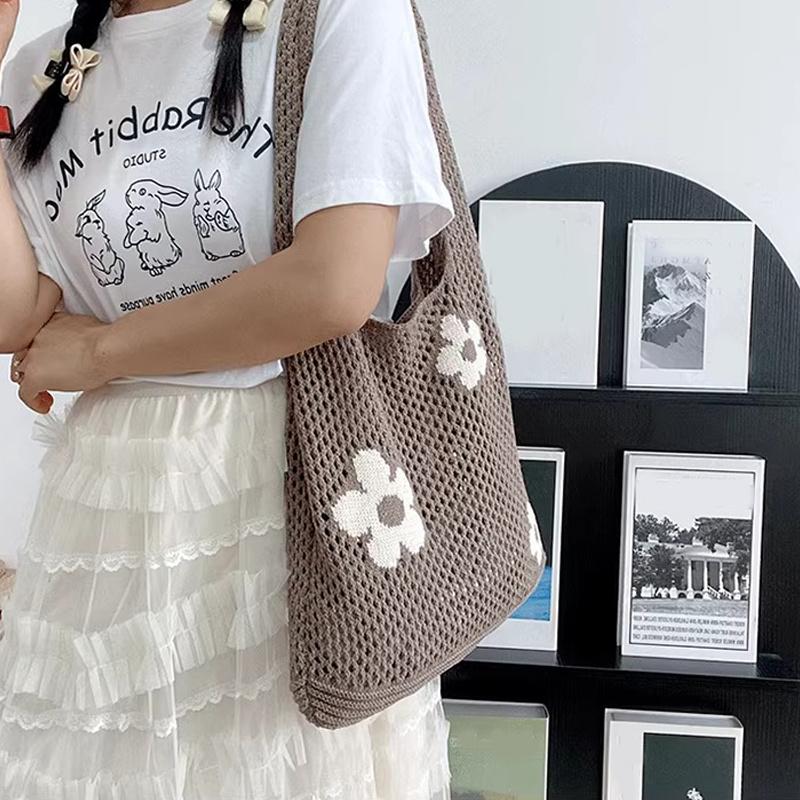 Damen-Umhängetasche mit großem Fassungsvermögen, modisches Blumenmuster, gehäkelte Tragetasche, All-Match-Tasche, süße Gürteltasche, Stricktasche