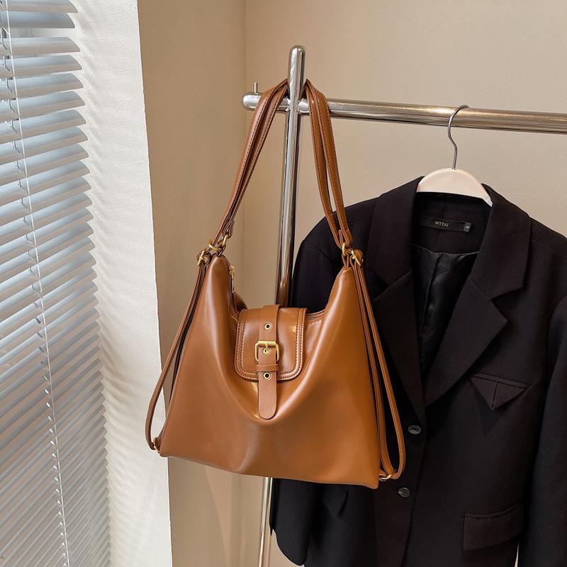 

Простая ретро сумка большой вместимости женская осенне-зимняя новая сумка на плечо модная дорожная сумка-тоут рюкзак