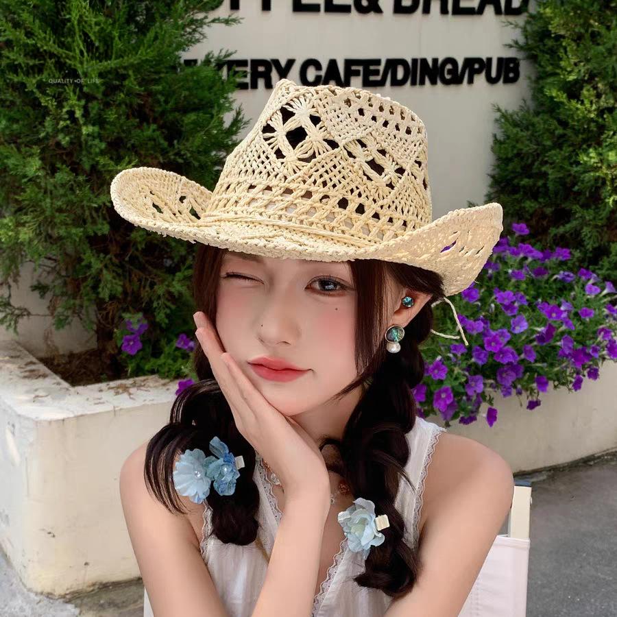 Sommer Sonnenblende Kinder hohl atmungsaktiv Strand handgewebter Strohhut Retro Glockenhut Cowboyhut