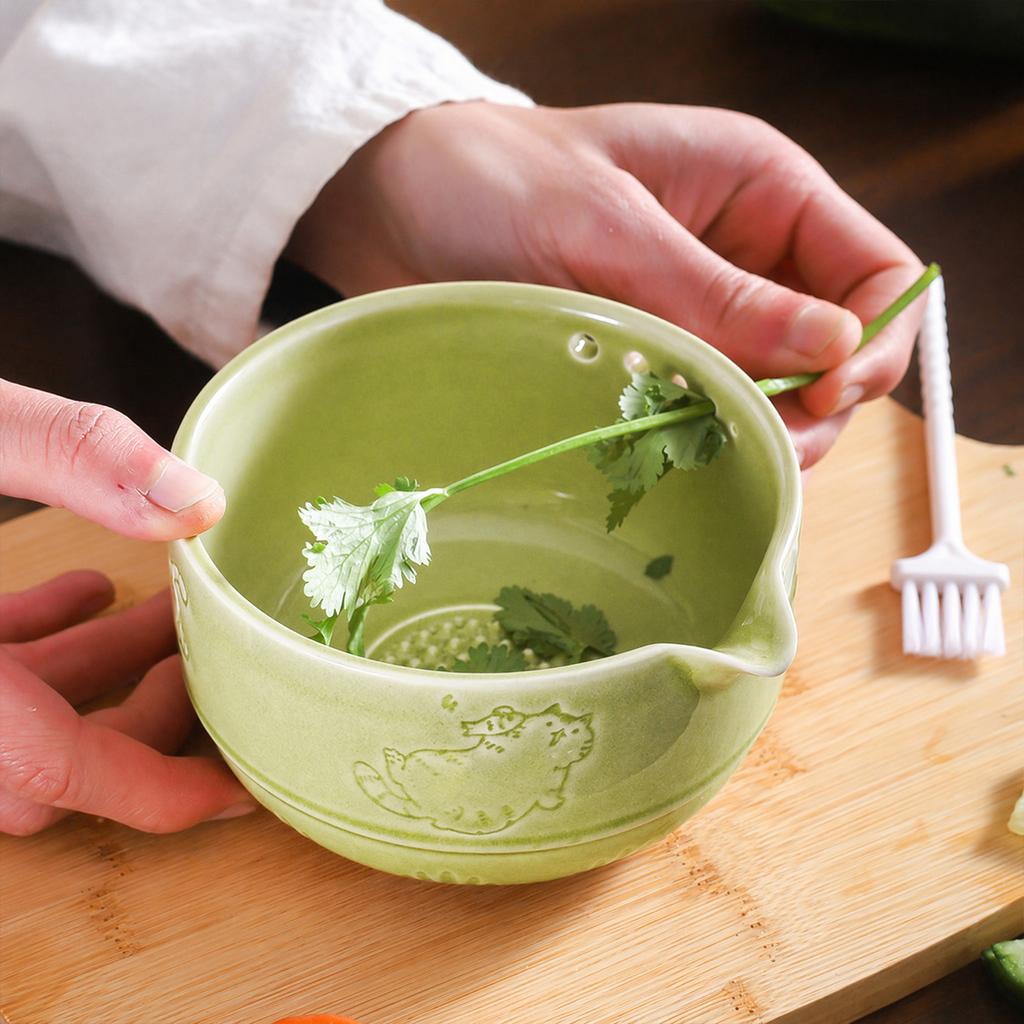 2-in-1 Pottery Spice Stripper Bowls Kitchen Spices Leaf Stripping Tool Handmade Pottery Stripper Bowl for Garlic Chocolate Etc
