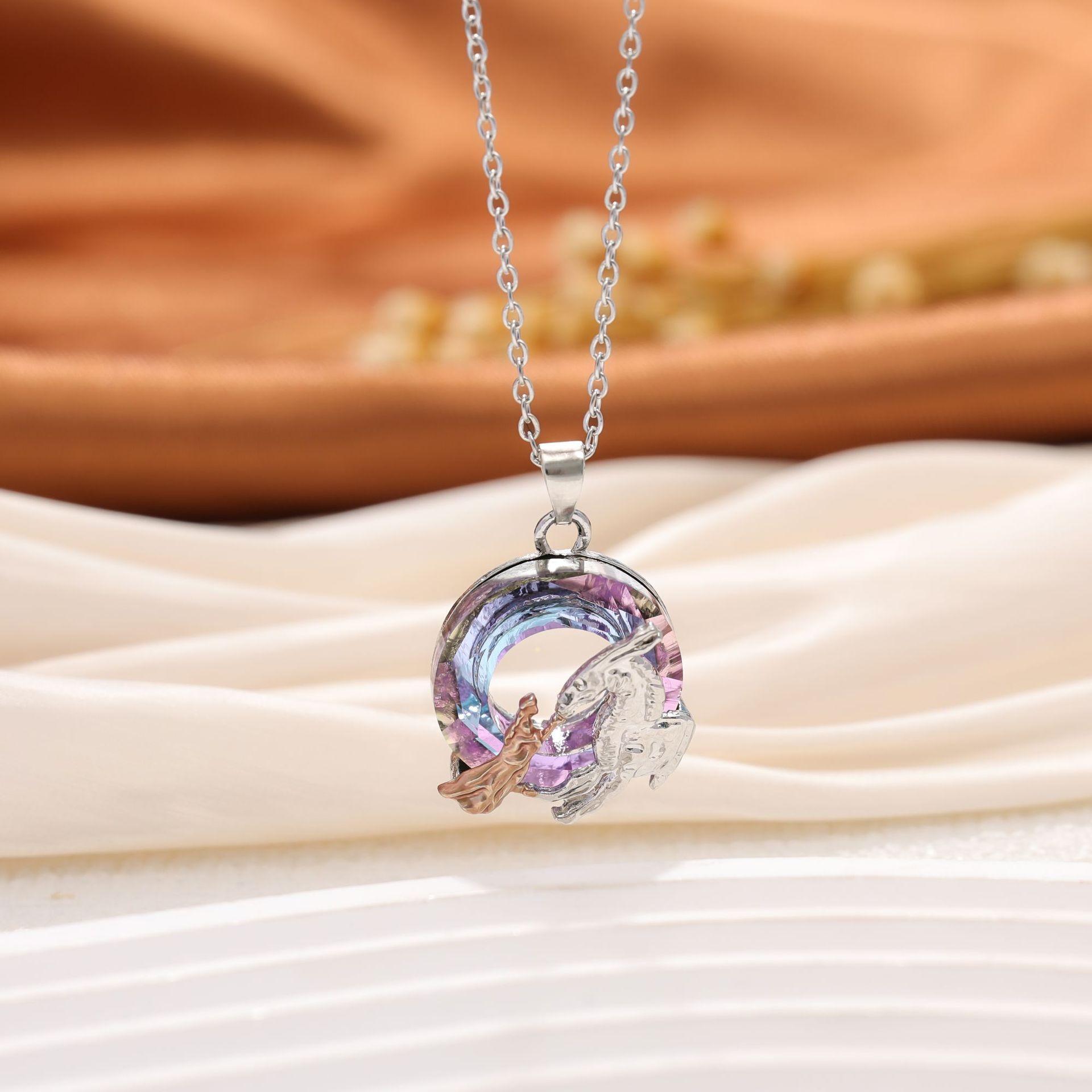 

Нишевый дизайн красочный феникс подвеска с персонализацией многоцветная крестообразная цепочка универсальный женский аксессуар