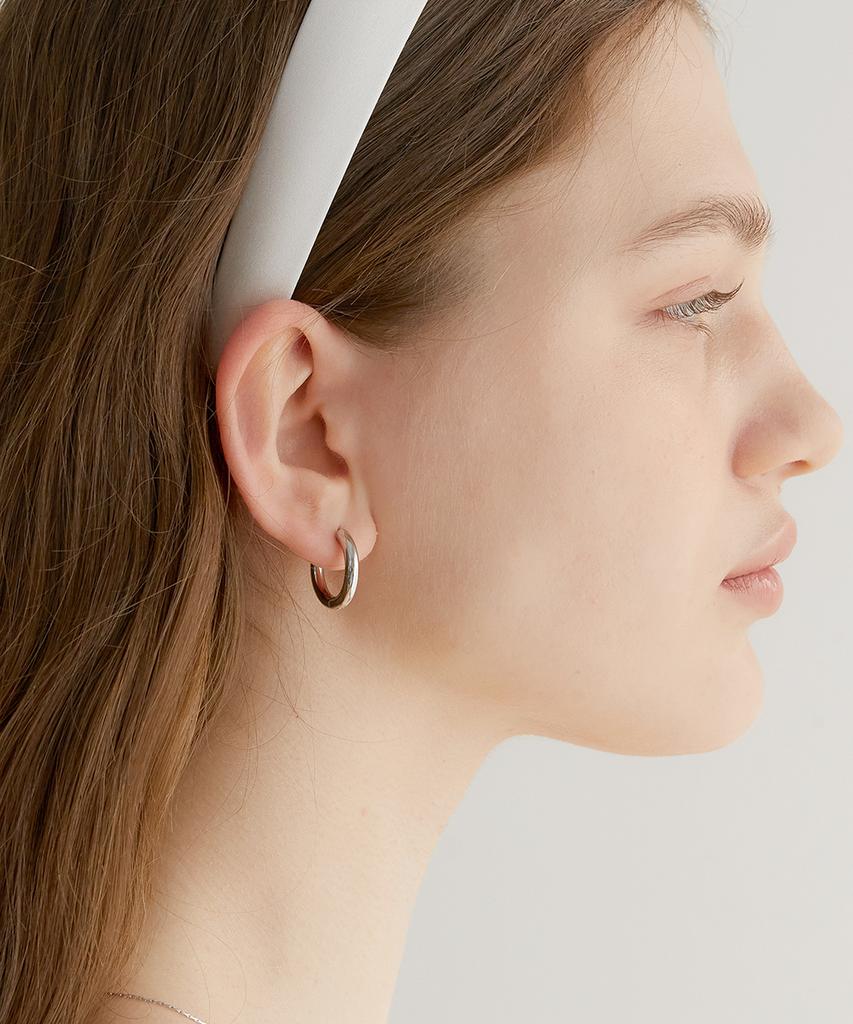 Halden One Touch Ring Bold Earrings (E010_Silver Large)